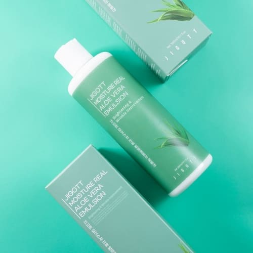 JIGOTT Aloe Vera Emulsion — Moisturizing + Calming + Aloe Leaf Extract