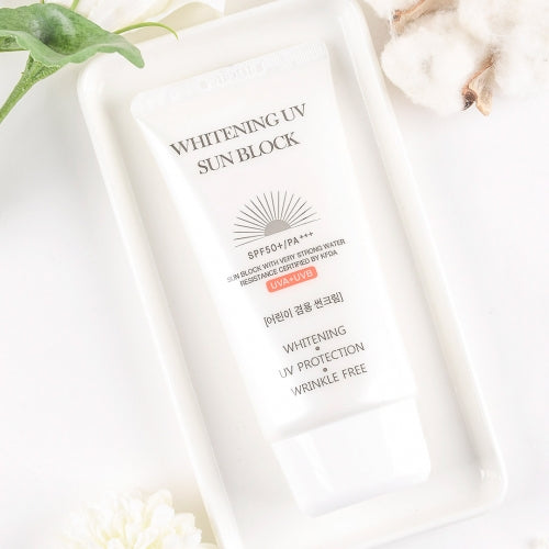 Jigott Whitening UV Sunscreen – SPF50+ PA+++ Brightening & Wrinkle Care Daily Cream