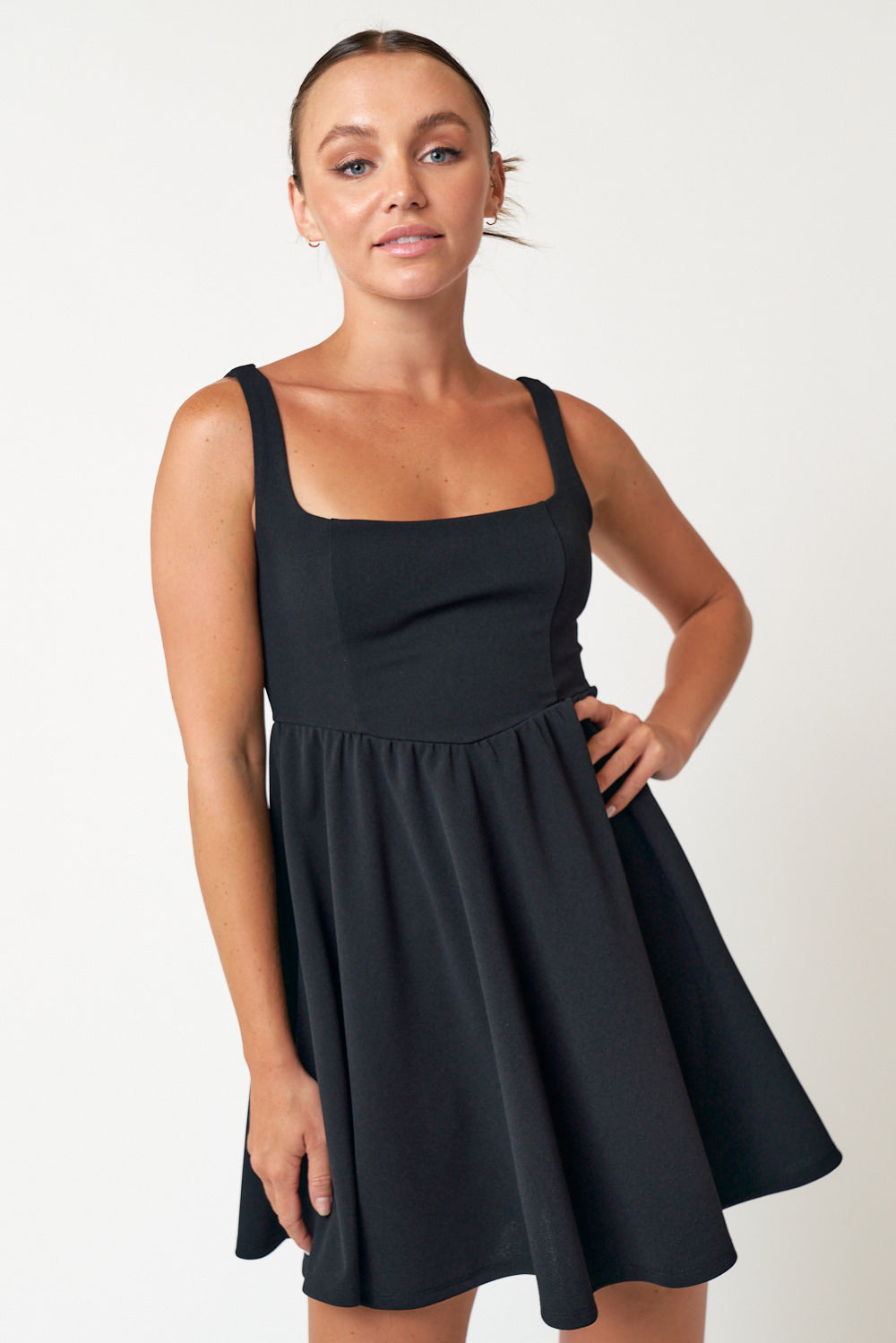 BD23089 Everyday Little Black Dress